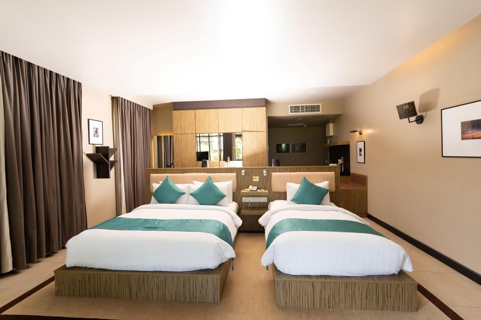 ออมบัค วิลลา ลังกาวี Hotel ปันไตเจอนัง ภายนอก รูปภาพ